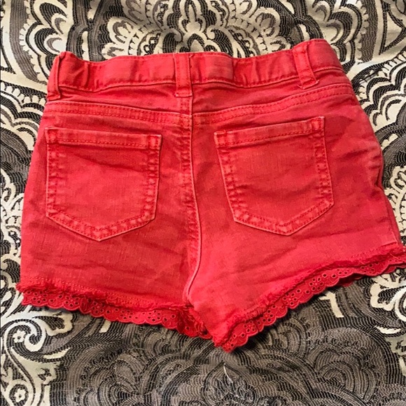 Cat and Jack Toddler shorts - Picture 2 of 3